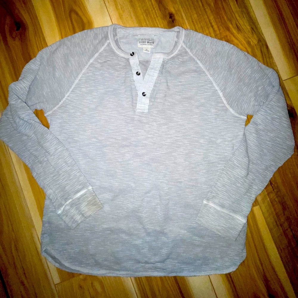 Men’s Lucky brand waffle type long sleeve Henley